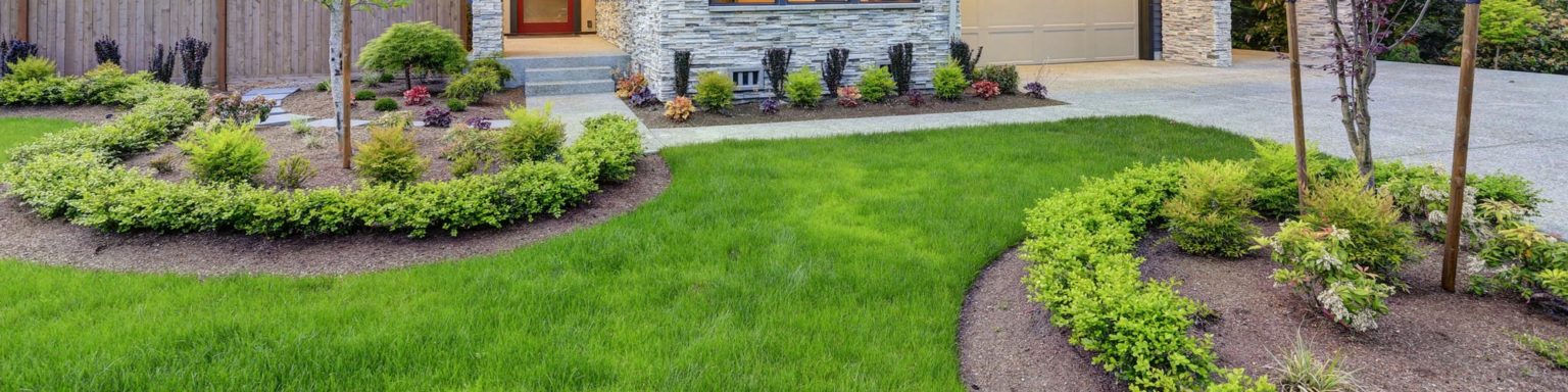 Does Your Lawn Flow? Tips For Creating A Yard That Makes Sense